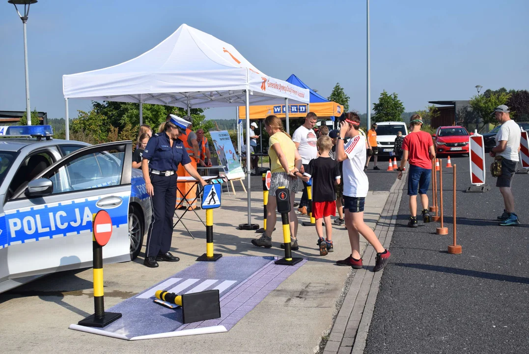 Kontrola pojazdów i atrakcje dla dzieci przy autostradzie A1