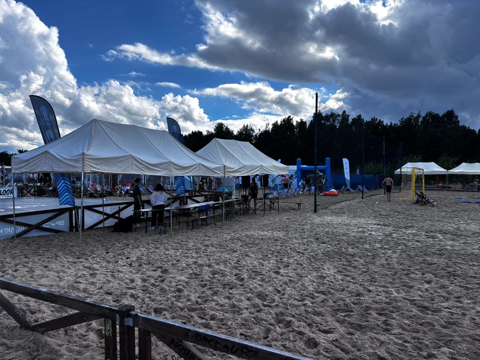 Baltic Beach Rugby w Gdańsku. Plaża w Brzeźnie zamieniła się w arenę sportowych emocji