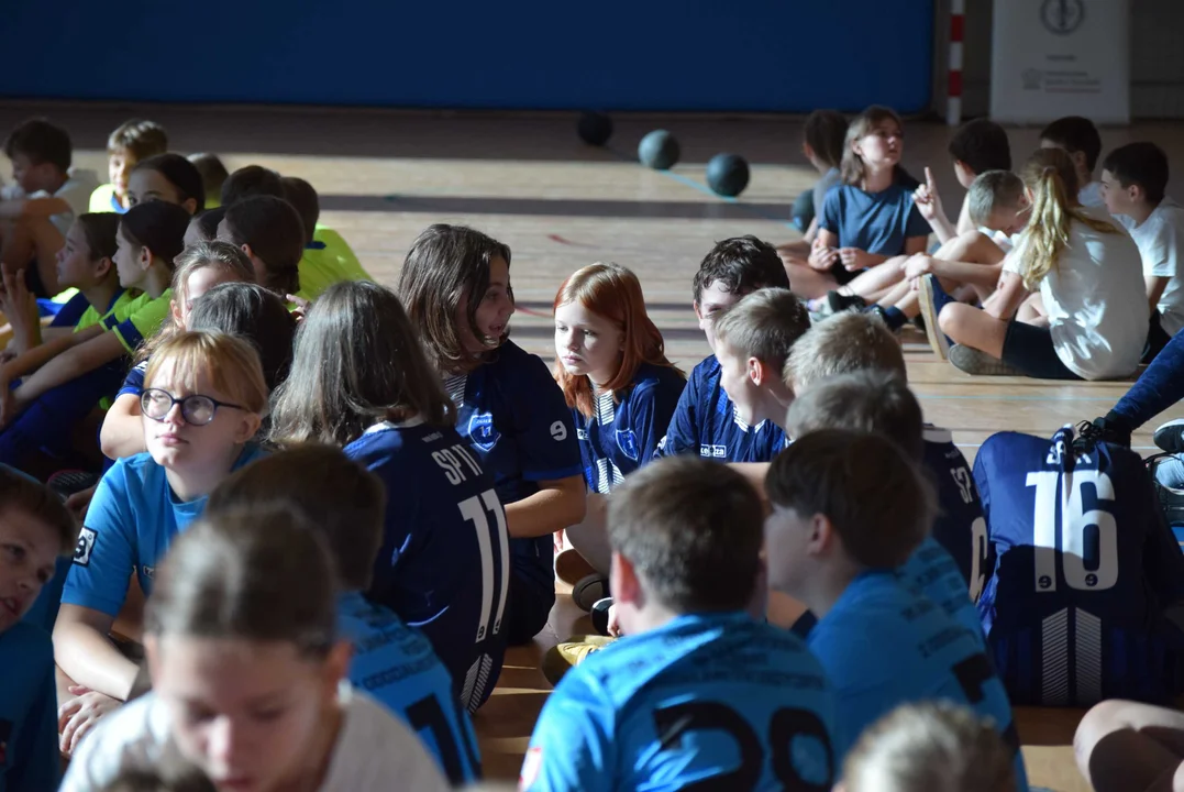 Olimpijczycy poprowadzili zajęcia WF-u