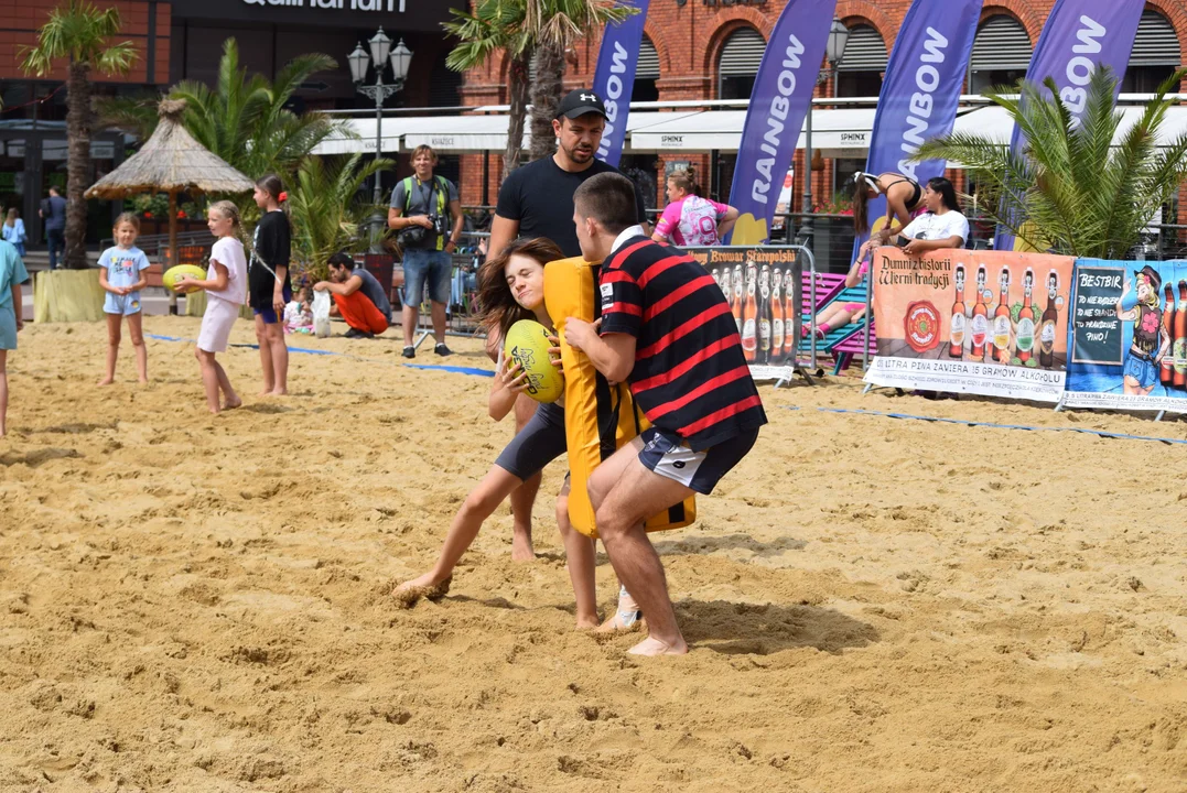 Beach Side Rugby w Manufakturze - atrakcje