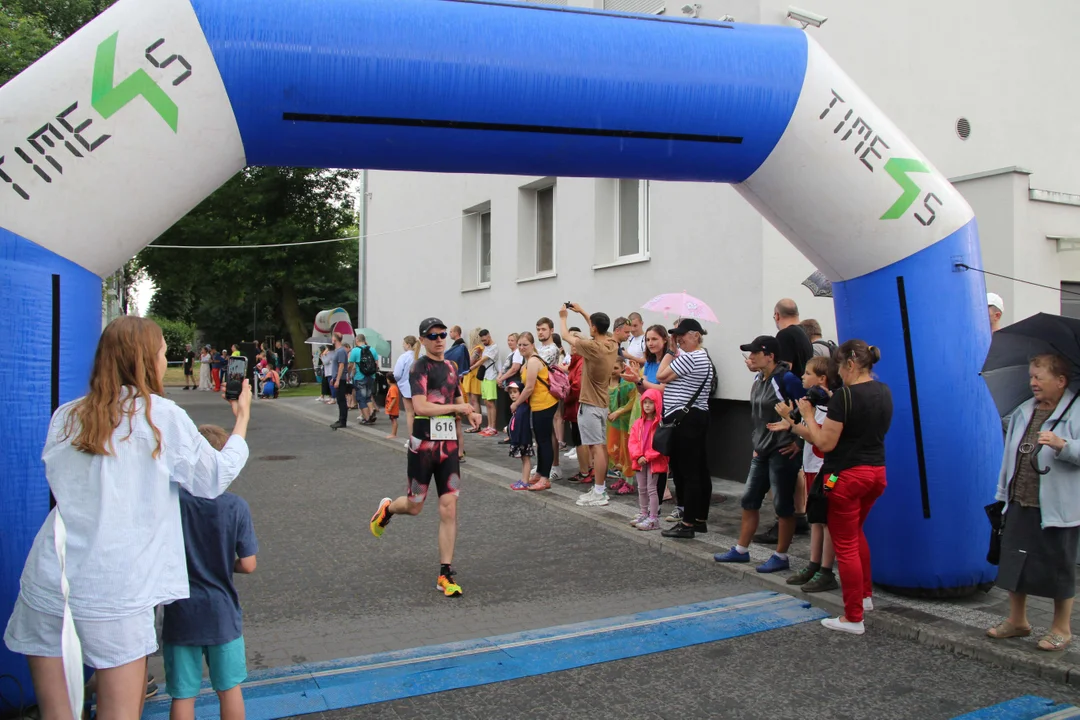 Piknik rodzinny fundacji „Daj piątaka na dzieciaka” na Bałutach