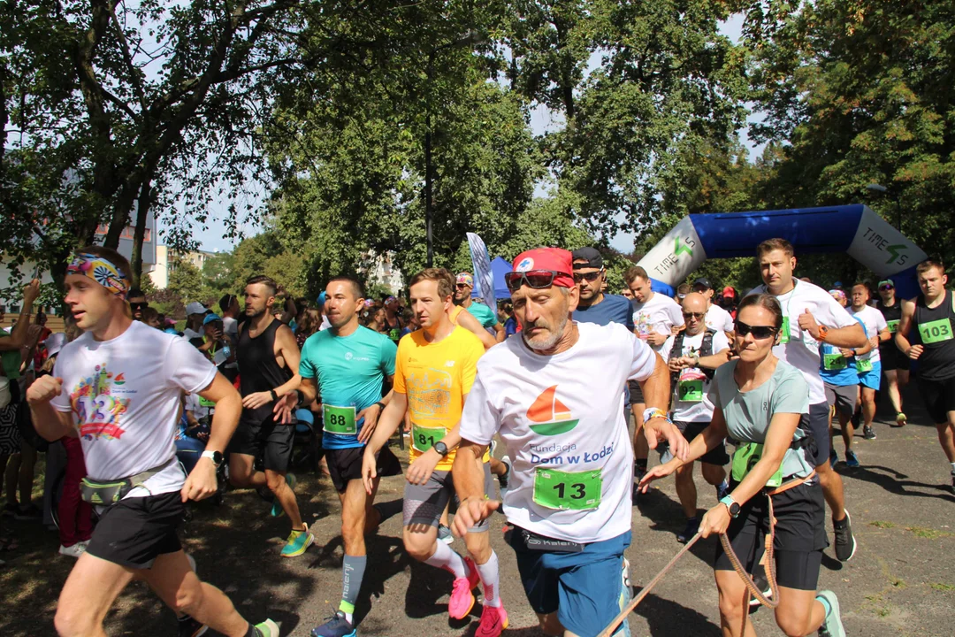 Bieg "Szczęśliwa 13" w parku Baden-Powella w Łodzi