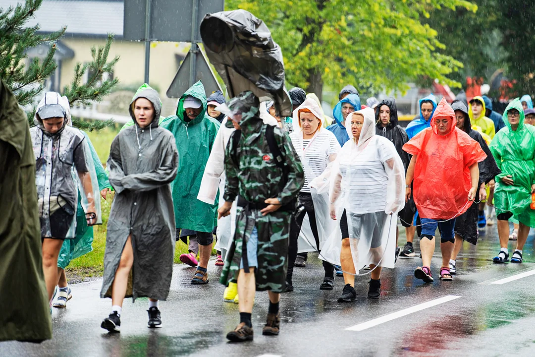 Piesza pielgrzymka z Głowna na Jasną Górę