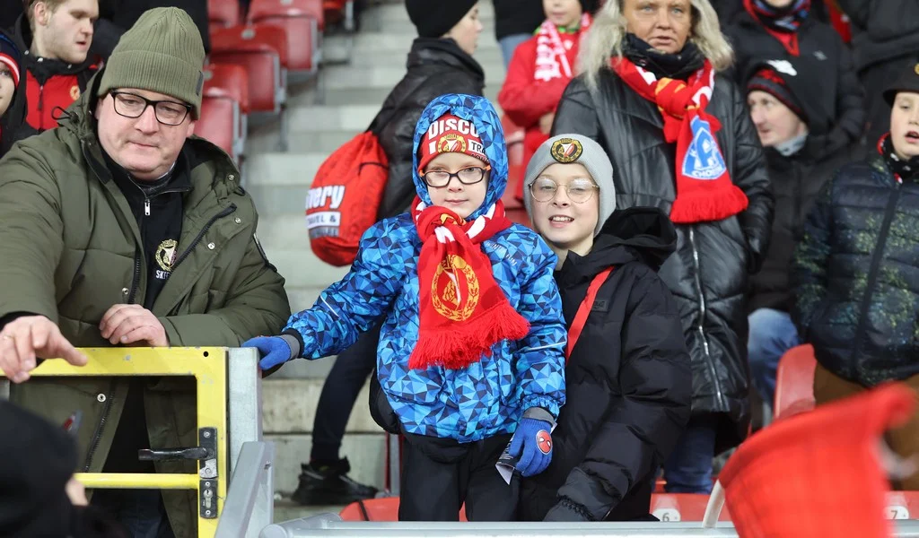 Mecz Widzew Łódź kontra Karków Częstochowa