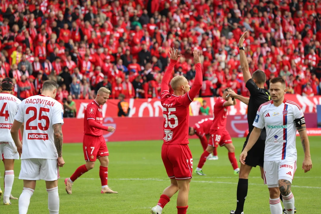 Mecz Widzew - Raków Częstochowa