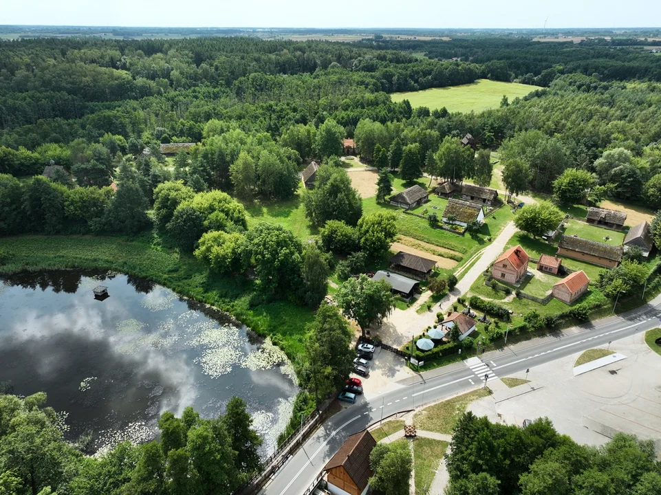 Zaledwie pół godziny od nas znajduje się "Perła Kujaw". Co skrywa Kłóbka? - Zdjęcie główne