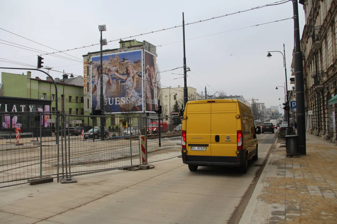 Tramwaje i autobusy MPK Łódź powróciły na Legionów