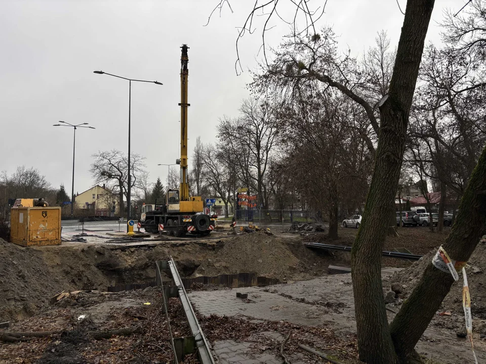 Trwa odbudowa mostku na ulicy Siewnej w Łodzi