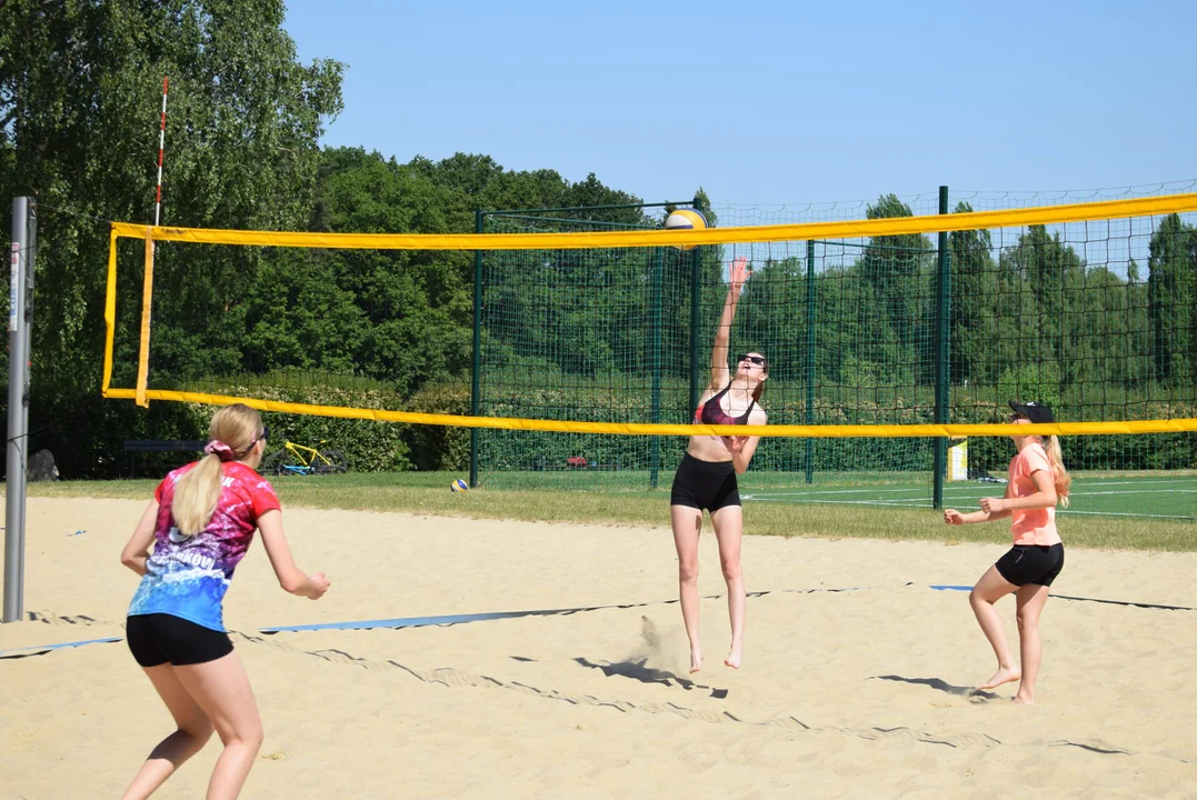 Mistrzostwa powiatu w siatkówce plażowej dziewcząt i chłopców