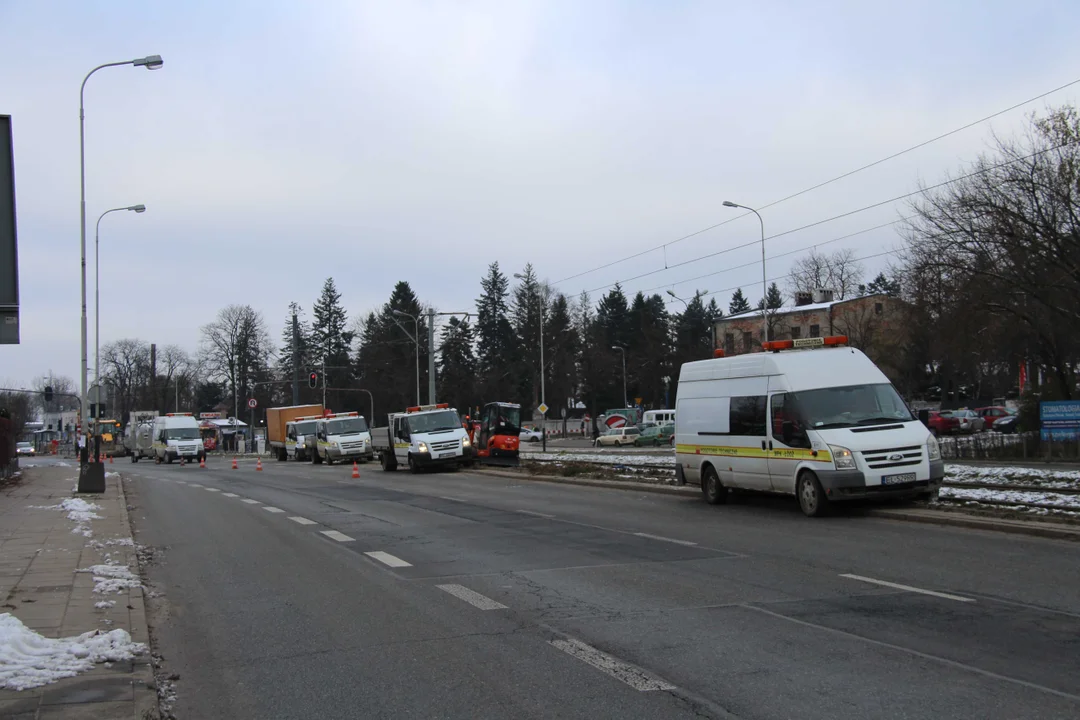 Utrudnienia dla podróżnych MPK Łódź. Tramwaje nie dojeżdżają na pętlę Chojny Kurczaki