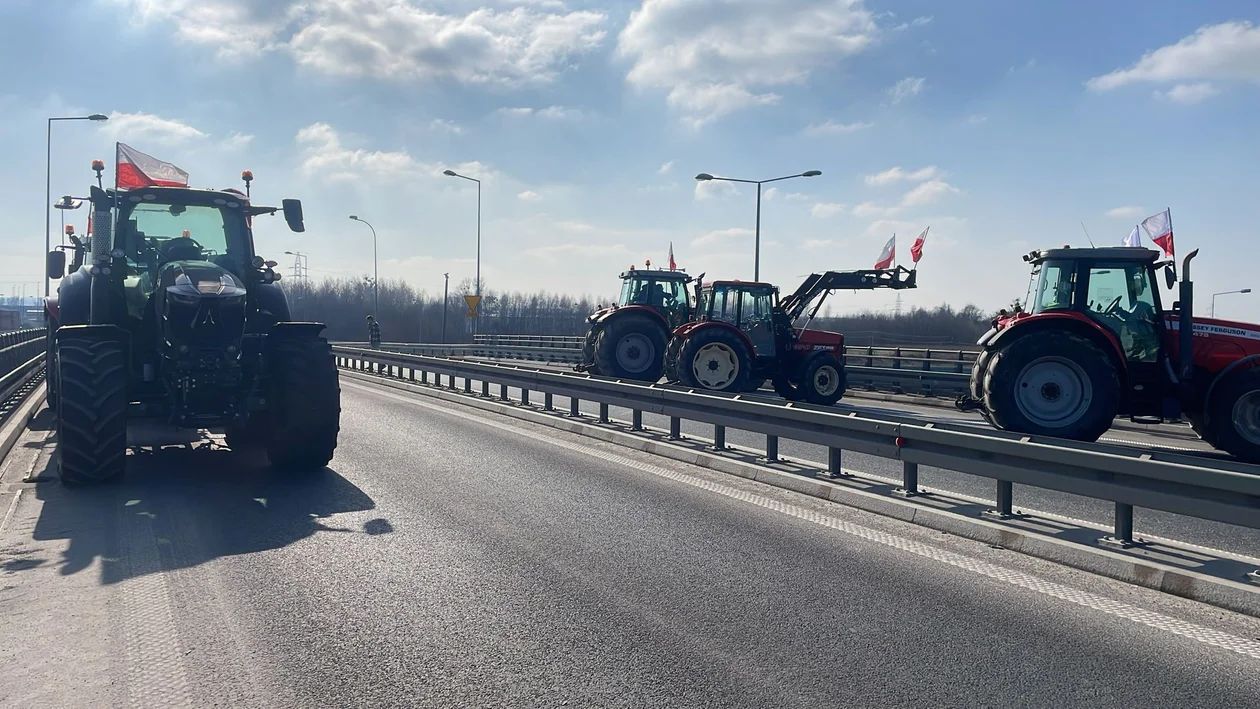 Protest rolników w Sosnowcu k. Strykowa