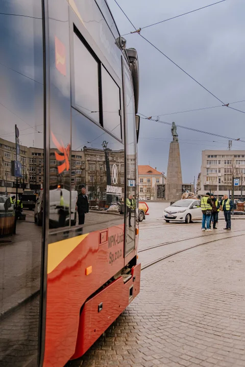 Pierwsze tramwaje na ulicy Legionów w Łodzi