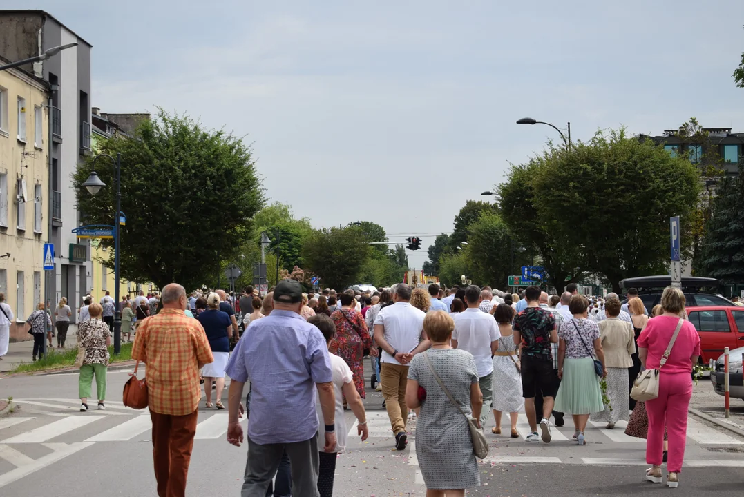 procesja Bożego Ciała w parafii Matki Bożej Dobrej Rady w Zgierzu