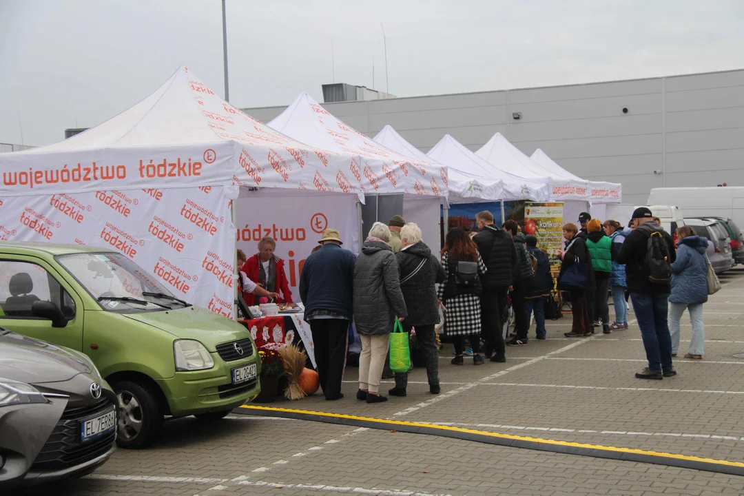 Ryneczek "Prosto od rolnika" przy Port Łódź obchodzi swoje pierwsze urodziny!