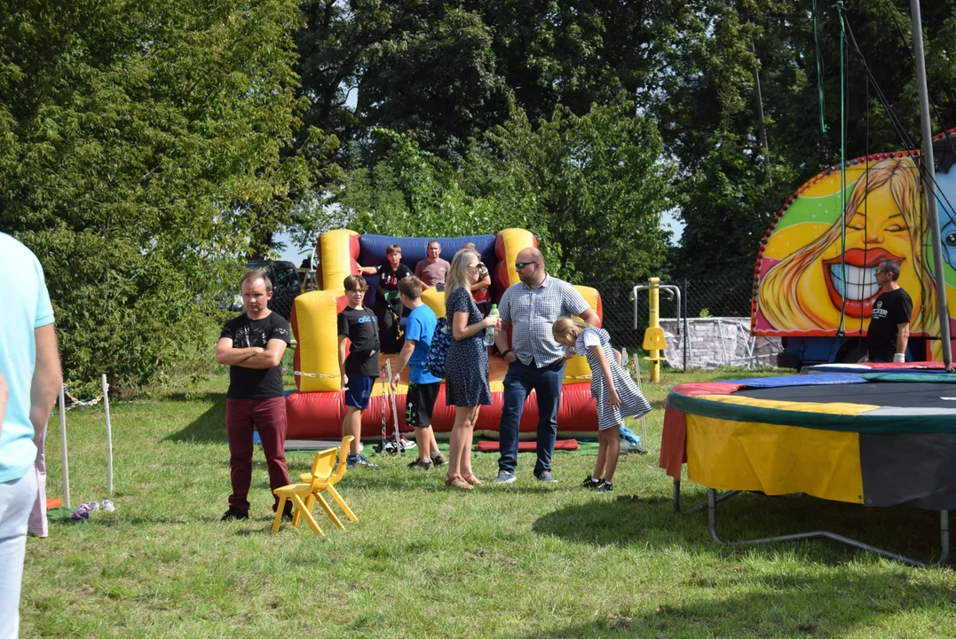 Dożynki gminy Stryków w Warszewicach