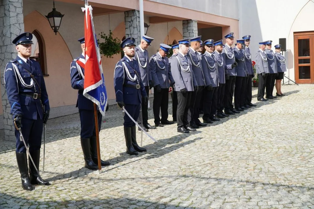 Awanse i wyróżnienia. Gostynińscy policjanci docenieni [ZDJĘCIA] - Zdjęcie główne