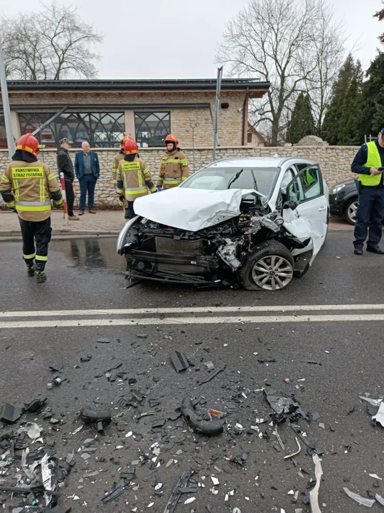 Wypadek w regionie. Pięć osób rannych, w tym dwoje dzieci