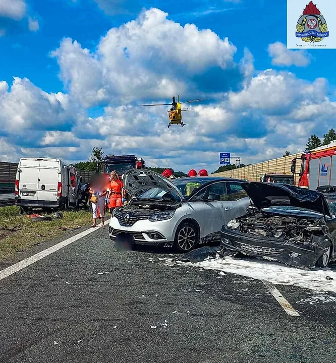 Dwa zdarzenia na A2 zablokowały na kilka godzin ruch w kierunku Poznania