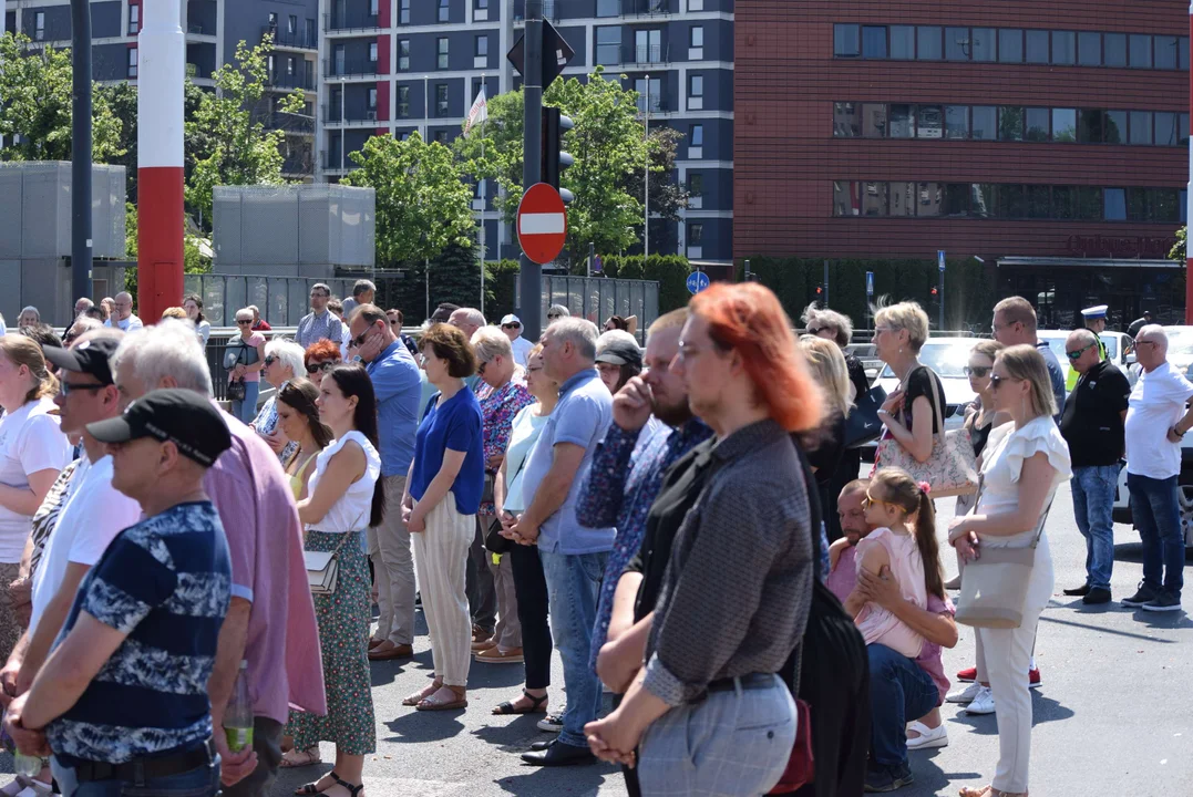 Procesje Bożego Ciała przeszły ulicami Łodzi