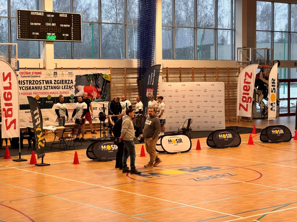 III Mistrzostwa Zgierza w wyciskaniu sztangi leżąc