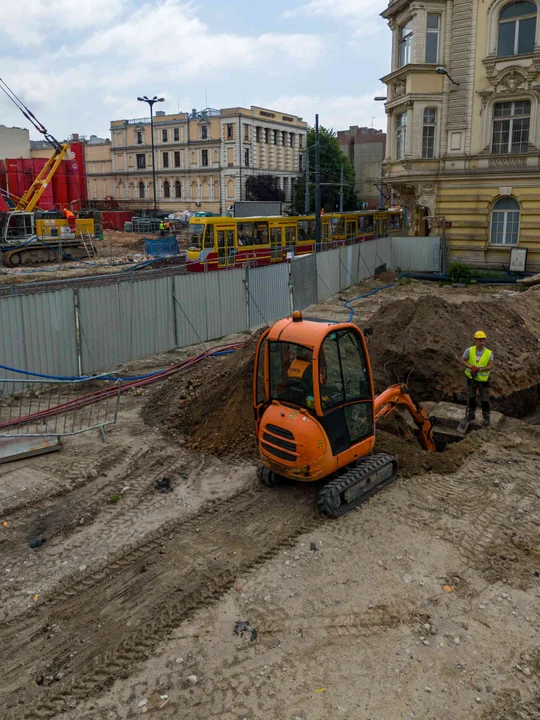 Tutaj powstaje podziemna stacja kolejowa "Łódź Śródmieście"