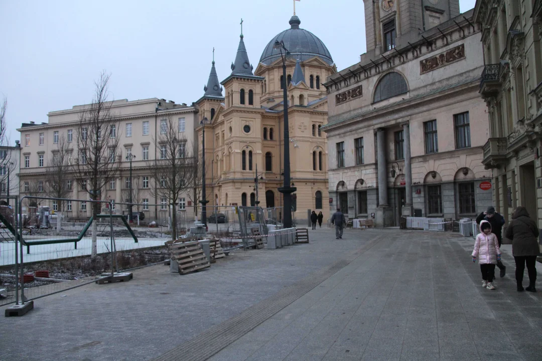 Remontowana ul. Legionów i plac Wolności w Łodzi