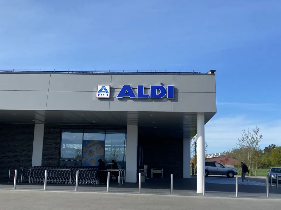 Ładowarki elektryczne Aldi