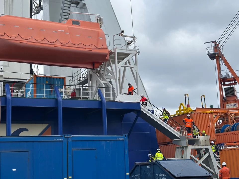 Svanen w Gdyni z bliska. Ten dźwig będzie budował przyszłość Bałtyku