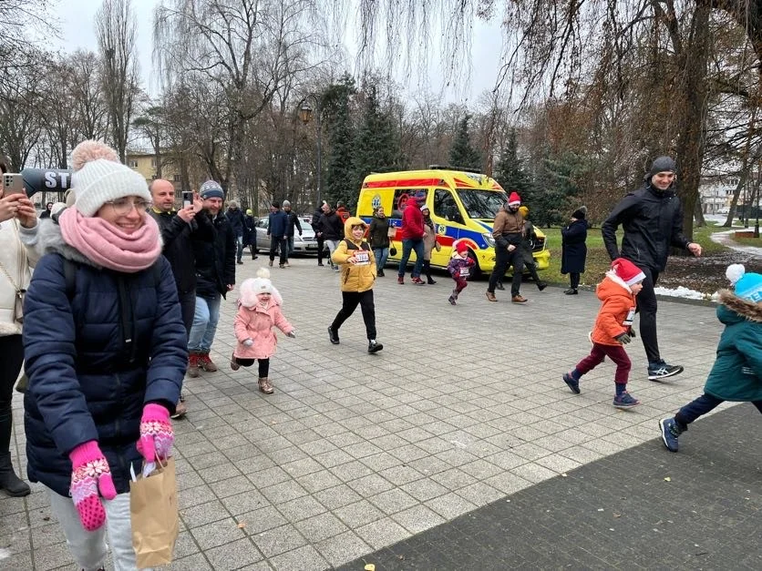 Bieg Mikołajkowy w Zgierzu.