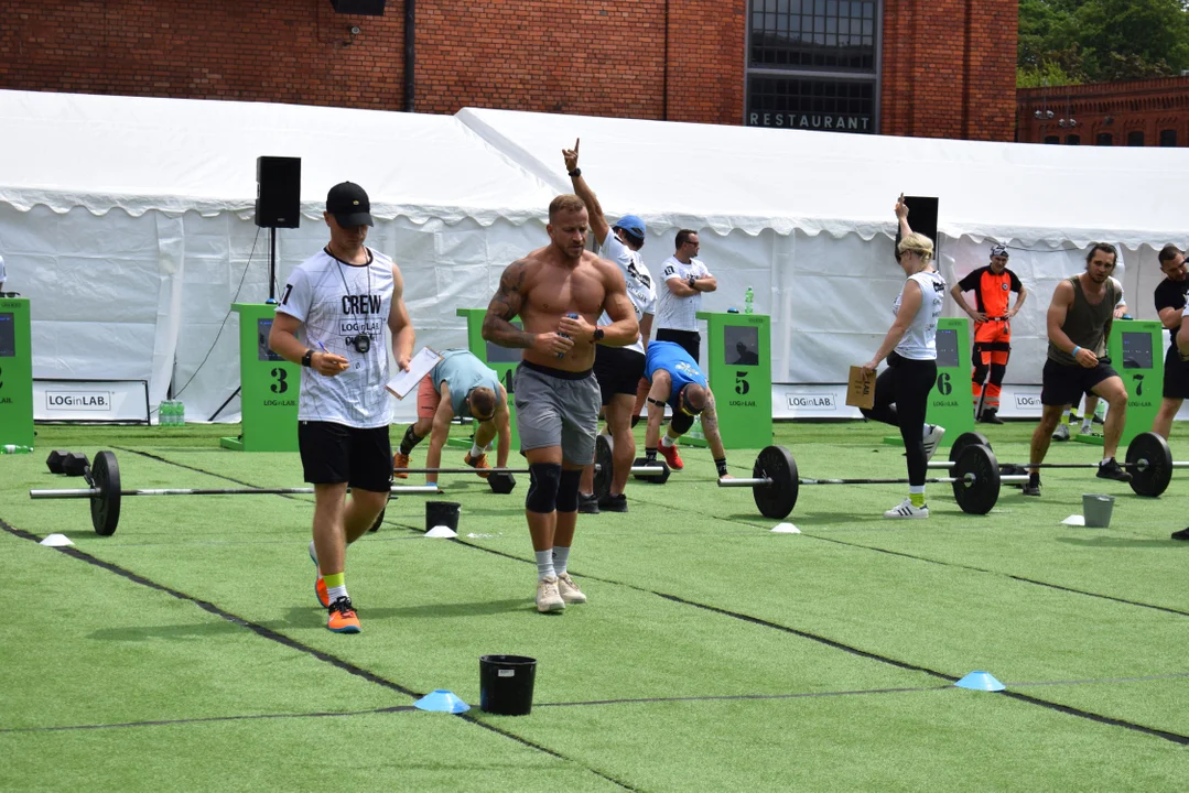 Zawody CrossFit LOGinLAB w Manufakturze