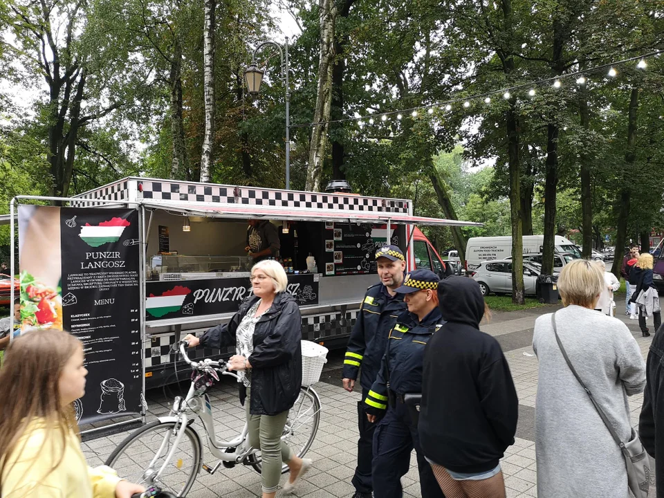 Zakończenie Lata 2022 w Zgierzu. ZgJeżogranie, występy i food trucki