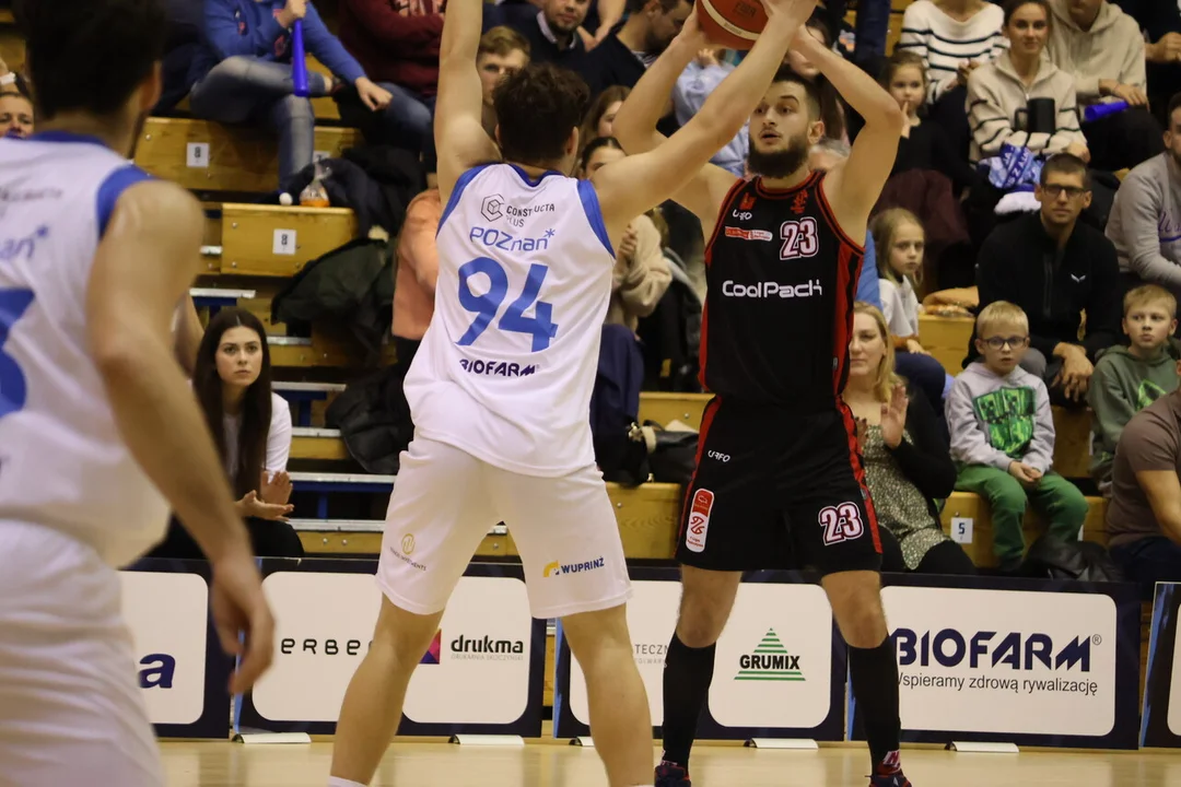 Enea Basket Poznań przegrywa na własnym parkiecie