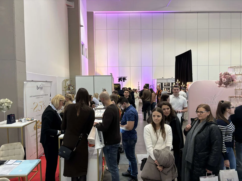 Weselny klimat w hali EXPO przy al. Politechniki w Łodzi