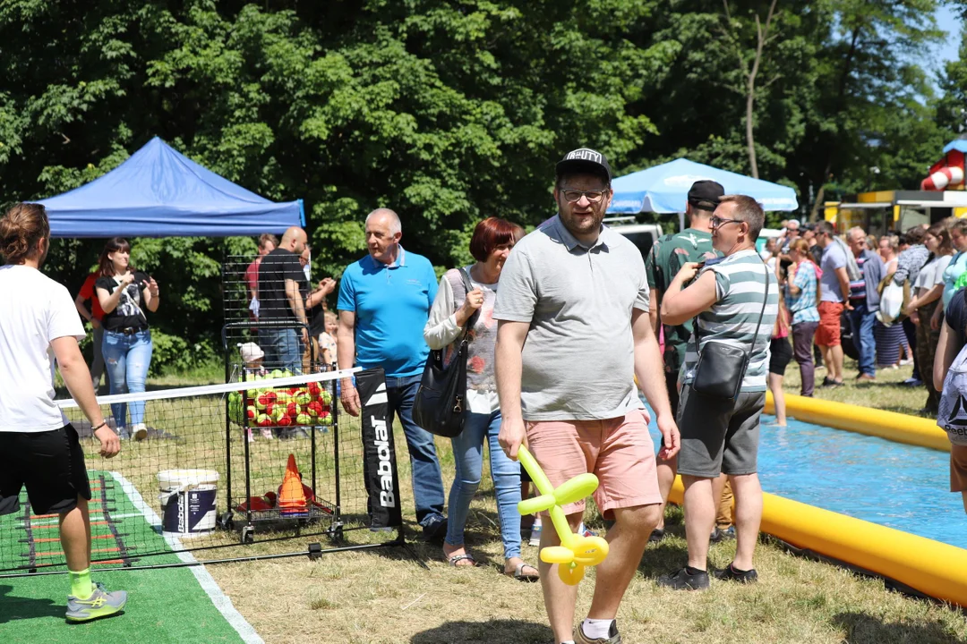 Piknik rodzinny z okazji dnia dziecka na Młynku w Łodzi