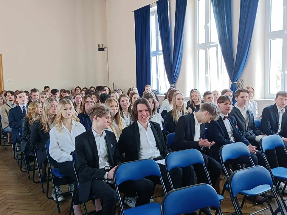 Maturzyści z Baczyńskiego zakończyli rok szkolny