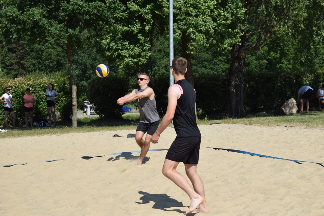 Mistrzostwa powiatu w siatkówce plażowej dziewcząt i chłopców