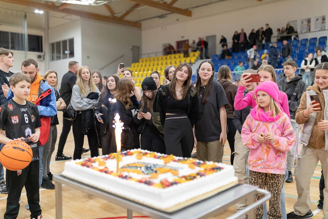 MKK Boruta Zgierz starła się ze Sklepem Polskim MKK Gniezno na hali MOSiR-u [zdjęcia]