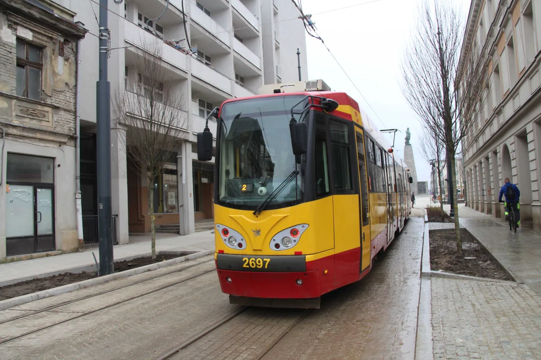 Tramwaje i autobusy MPK Łódź powróciły na Legionów