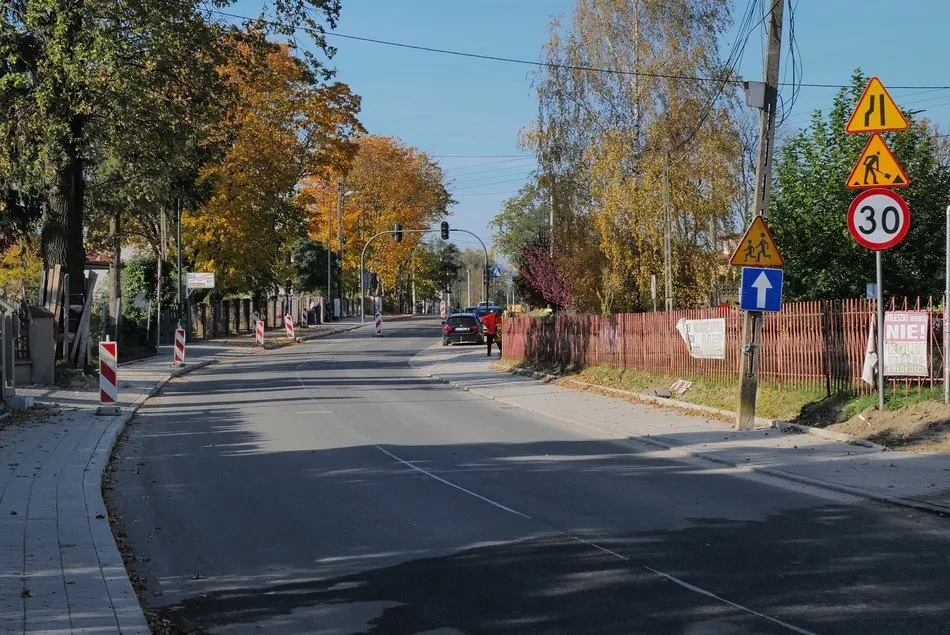 Zbliża się wielki finał przebudowy ulicy Pomorskiej. Sprawdź, od kiedy przejedziemy nią bez problemów [ZDJĘCIA] - Zdjęcie główne