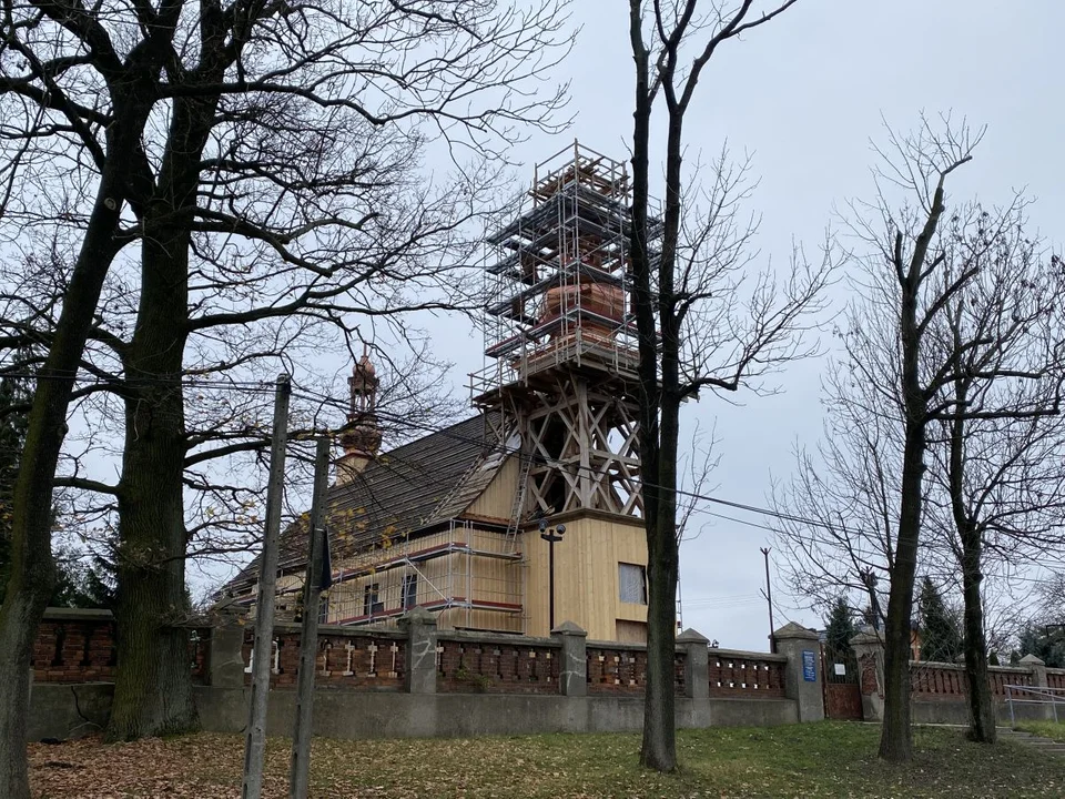 Odbudowa kościoła w Mileszkach