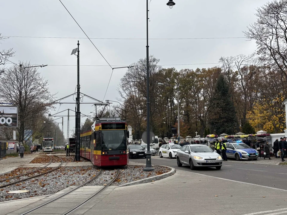 Stary Cmentarz w Łodzi podczas Wszystkich Świętych 2024