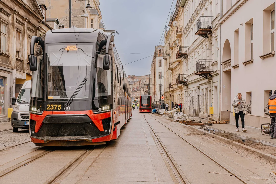 Pierwsze tramwaje na ulicy Legionów w Łodzi