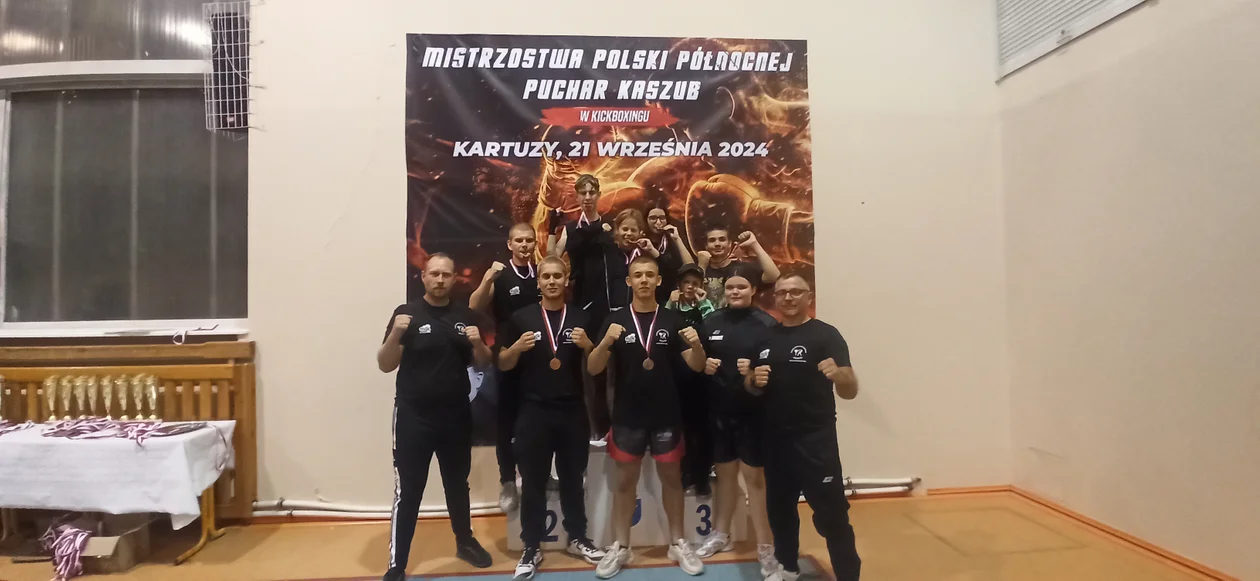 Sukcesy kutnowskich zawodników na Mistrzostwach Polski Północnej w kickboxingu - Zdjęcie główne