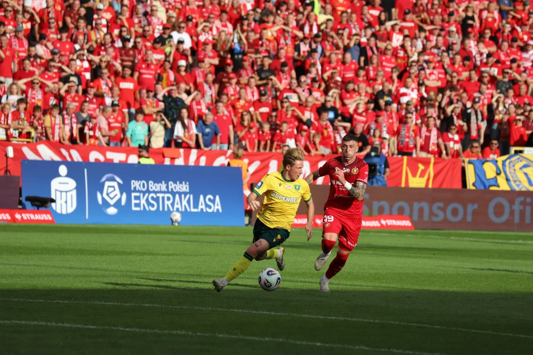 Widzew Łódź kontra GKS Katowice
