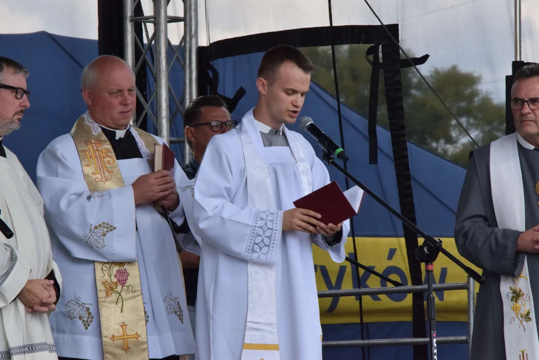 Dożynki gminy Stryków w Warszewicach