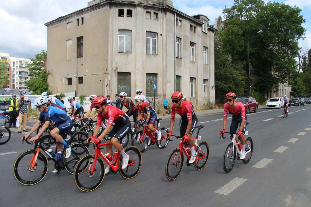 Ruszył 34. Międzynarodowy Wyścig Kolarski „Solidarności” i Olimpijczyków