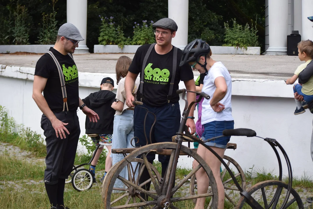 Historia rowerów w Parku Julianowskim na 600. urodizny Łodzi