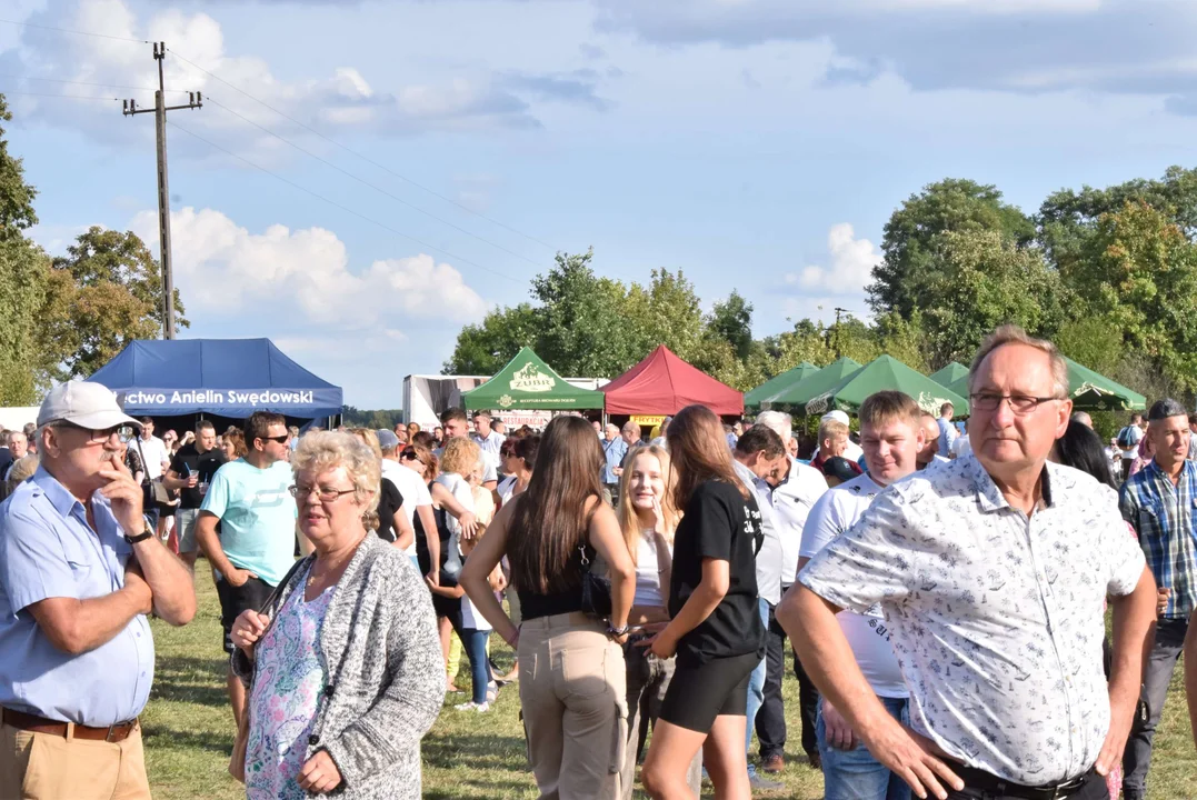 Dożynki gminy Stryków w Warszewicach