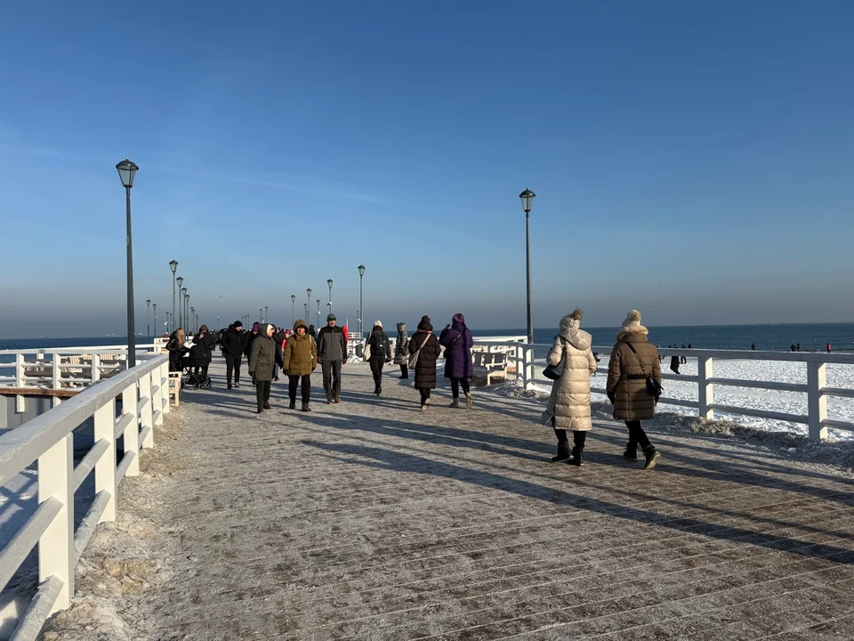 Molo w Brzeźnie ponownie otwarte po przerwie pogodowej - Zdjęcie główne