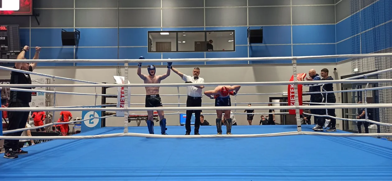 Duże sukcesy kutnowskich zawodników na Mistrzostwach Polski Juniorów i Seniorów w Kickboxingu w Formule Low Kick